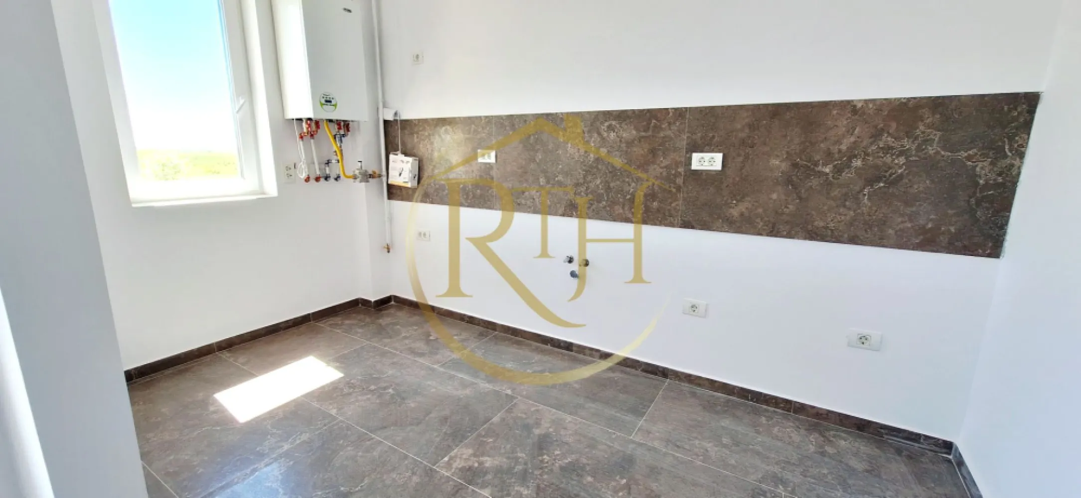 Oferim spre vanzare apartamente noi, 0% Comision, situate in Giroc