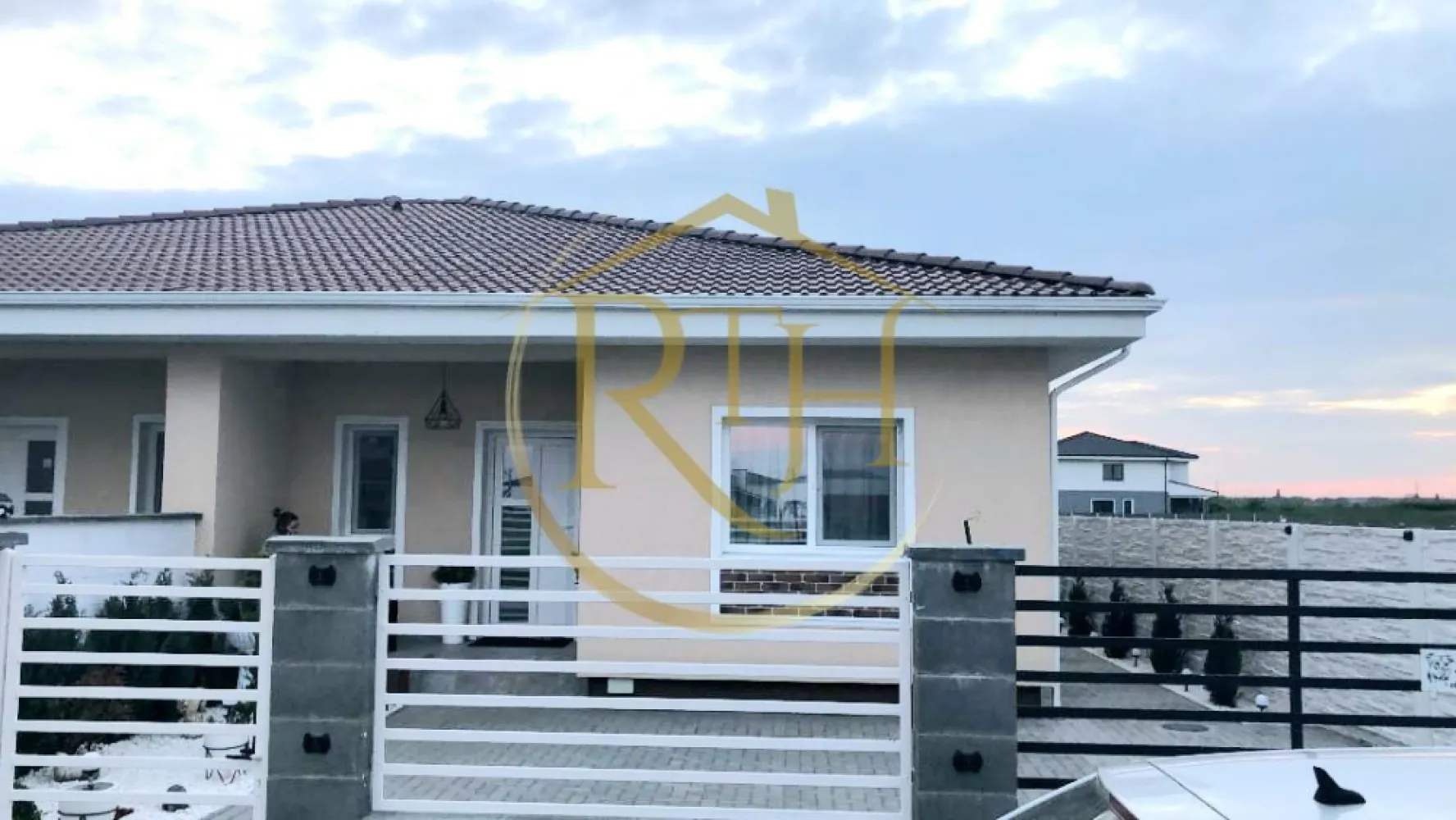 Oferim spre vanzare, Duplex 3 camere, Mobilat si Utilat, Mosnita Noua