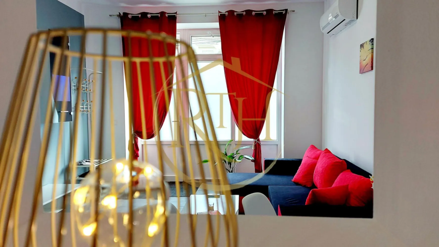 Cazare Clisura Dunarii, Moldova Noua, Apartament 2 camere zona Centrala