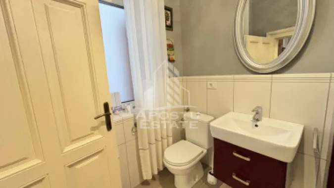 Apartament cu 3 camere de vanzare, cladire istorica, Timisoara, Timis
