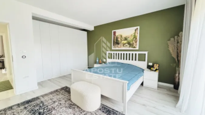 Casa deosebita cu 5 camere de vanzare in Dinias, Timis