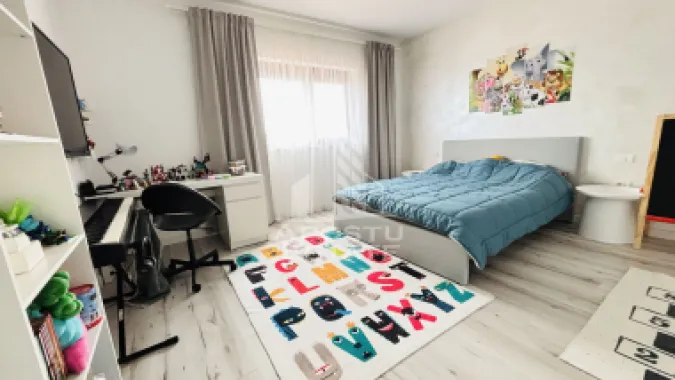 Casa deosebita cu 5 camere de vanzare in Dinias, Timis