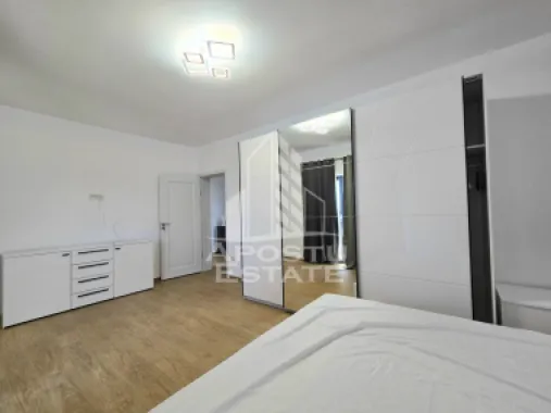 Apartament de vanzare, 3 camere, 2 balcoane, zona Calea Urseni, Giroc