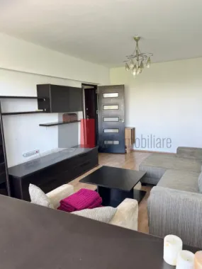 3 camere vizavi de parcul Plumbuita