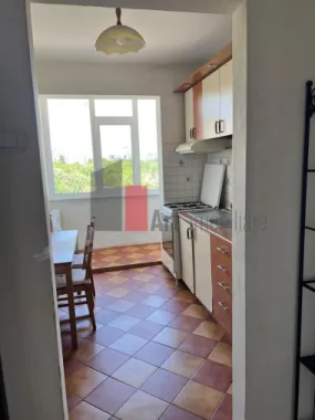 3 camere vizavi de parcul Plumbuita