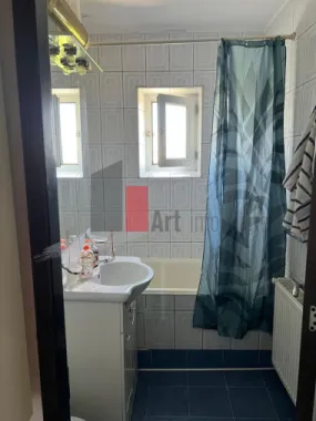 3 camere vizavi de parcul Plumbuita