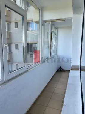 3 camere vizavi de parcul Plumbuita