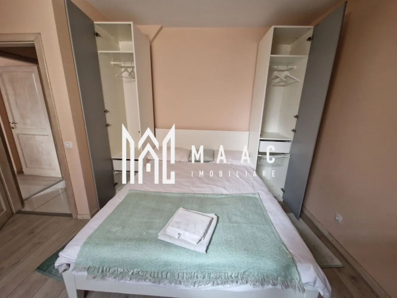 Apartament 3 camere decomandat | Tilișca, Sibiu | 70 mp, parcare