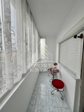 Apartament cu 3 camere de inchiriat, decomandat,zona Modern, Timisoara