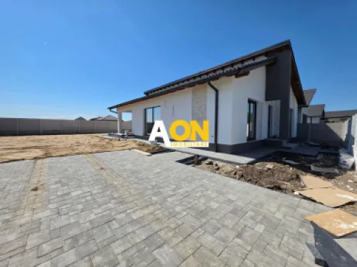 Casa 4 Camere, 2 Bai, 610mp Teren Zona Alba Micesti