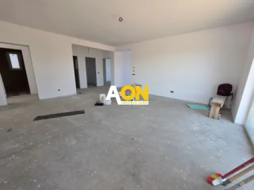 Casa 4 Camere, 2 Bai, 610mp Teren Zona Alba Micesti