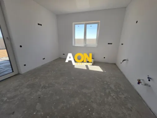 Casa 4 Camere, 2 Bai, 610mp Teren Zona Alba Micesti