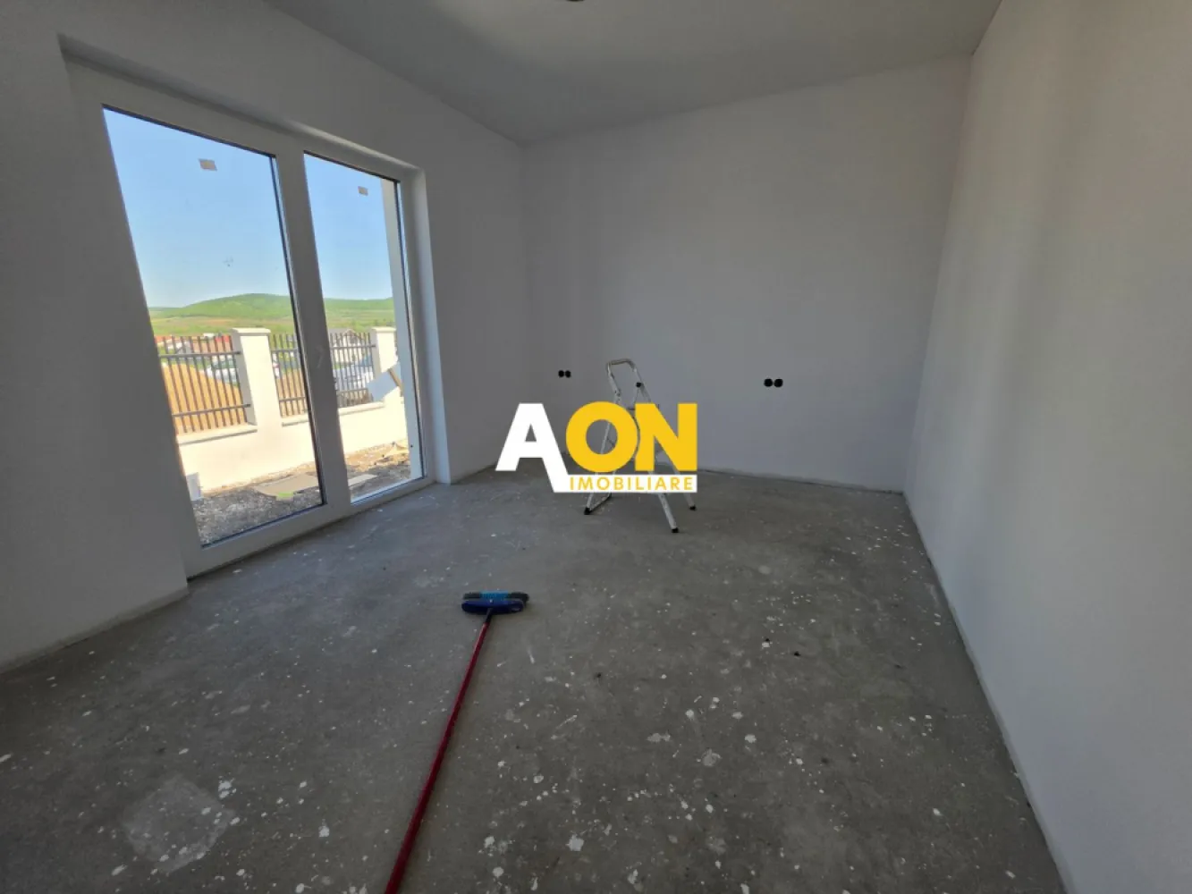 Casa 4 Camere, 2 Bai, 610mp Teren Zona Alba Micesti