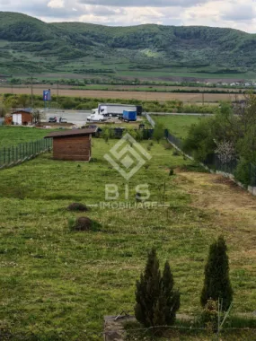 Teren în Crainimăt cu Proiect de Casă Inclus – Gata de Construcție!