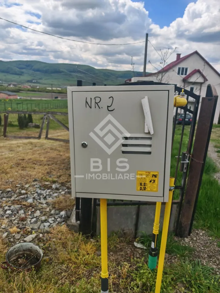 Teren în Crainimăt cu Proiect de Casă Inclus – Gata de Construcție!