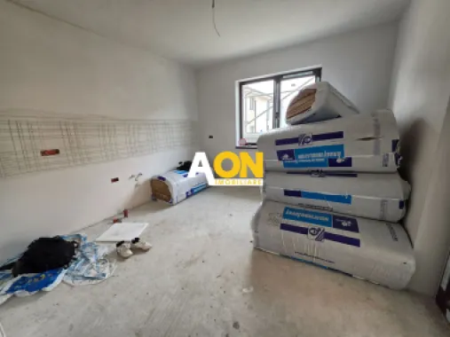 Casa Individala 4 Camere, 3 Bai, Zona Cetate