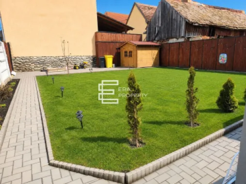 Casă individuală 4 dormitoare | Teren 475 mp | Panouri fotovoltaice| Sura Mare