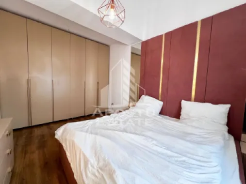 Apartament 3 camere de închiriat, 2 nivele, loc de parcare, Zona Giroc