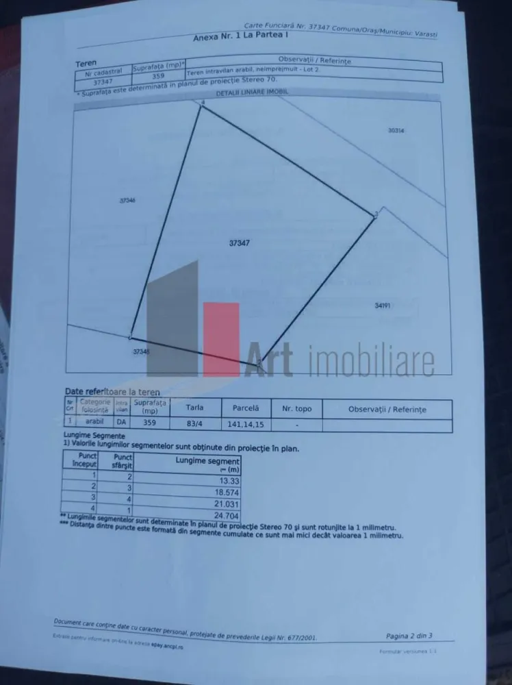 Vânzare 2 loturi de casă Dobreni Giurgiu - Vă propun spre vânzare 2 loturi de casă, situate în intravilanul agricol localității Dobreni, județul Giurgiu.
Loturile sunt alăturate și au suprafețele de 359mp, respectiv 368mp.

Deschiderile la drumul principal sunt de 21m și 24,7m. 

Conform certificatelor de urbanism, pe loturi se pot construi case.

Se pot vinde împreună sau separat.