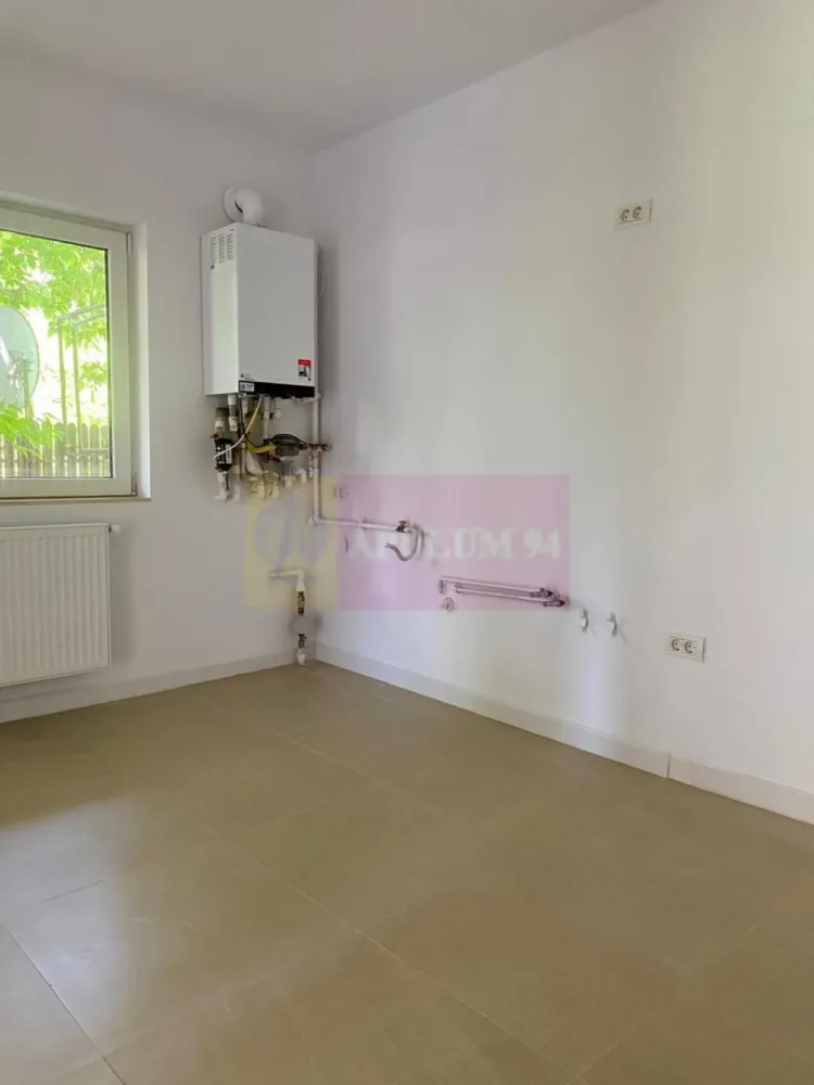 Duplex în vilă, 4 camere, renovat 2025, curte 250 mp, Mogoșoaia