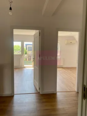 Duplex în vilă, 4 camere, renovat 2025, curte 250 mp, Mogoșoaia