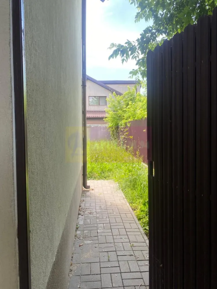Duplex în vilă, 4 camere, renovat 2025, curte 250 mp, Mogoșoaia