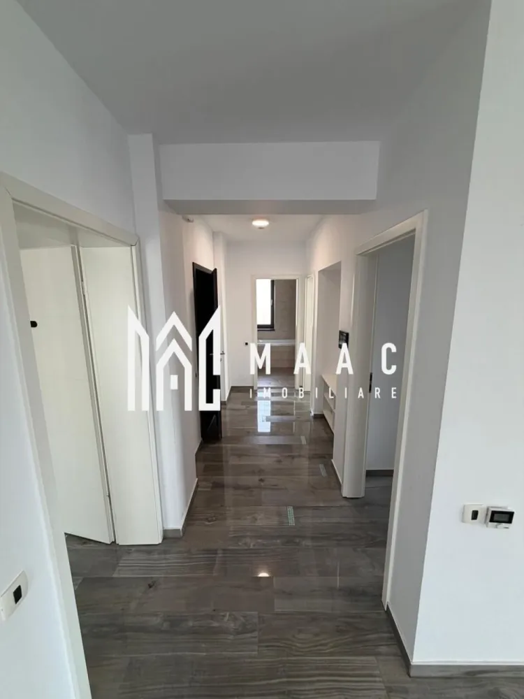 Apartament 3 camere | Calea Dumbrăvii, Sibiu | 82 mp, parcare