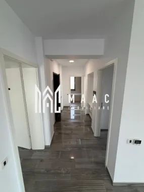 Apartament 3 camere | Calea Dumbrăvii, Sibiu | 82 mp, parcare