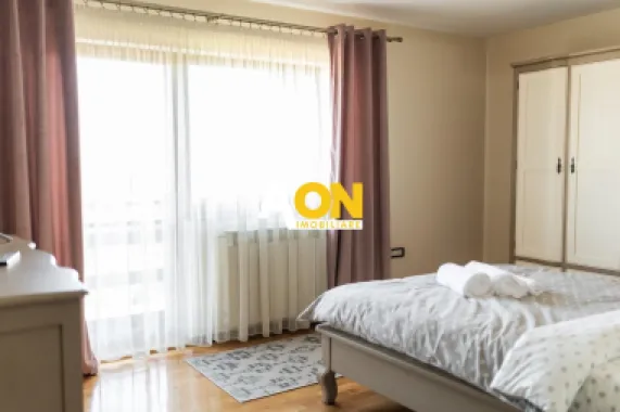 Casa 5 Camere, 2 Bai, 1900 mp Teren, Zona Oarda