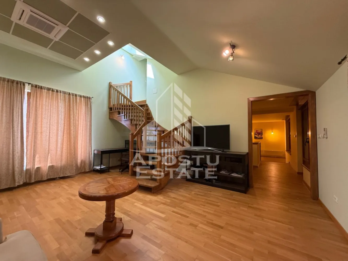 Casa Multifunctionala – Pensiune, Evenimente, Piscina si Crama