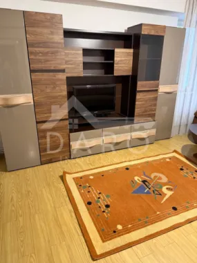Inchiriez apartament cu 2 camere