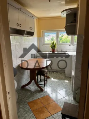 Apartament 3 camere luminos, gata de mutare | Dâmbu Pietros, str. Parângului