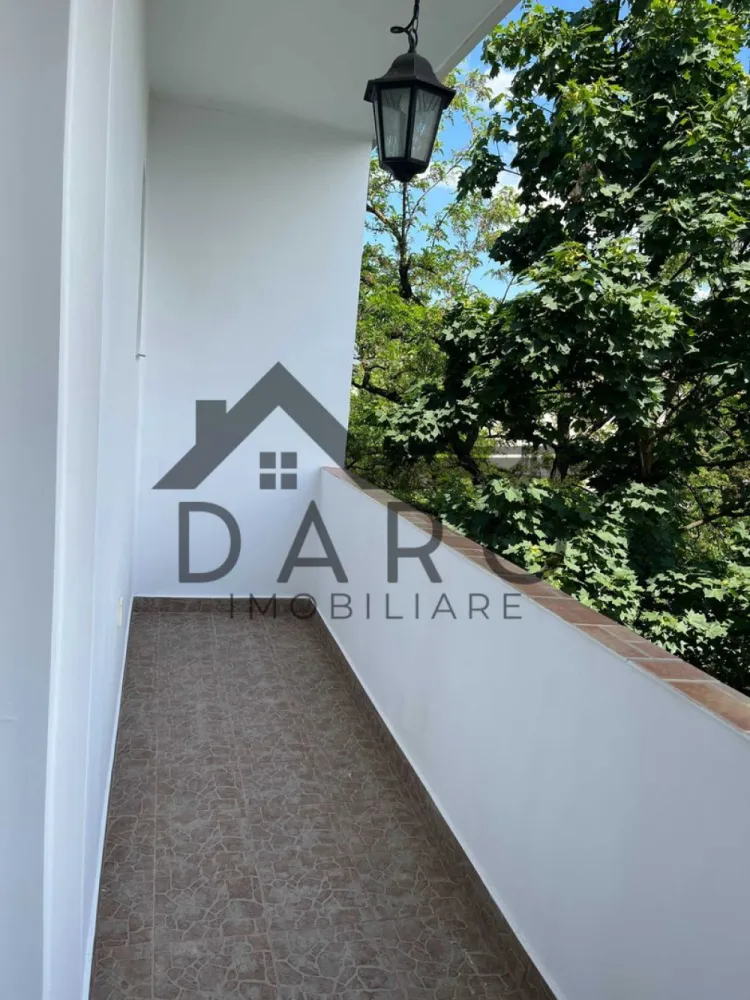 De inchiriat apartament 2 camere Cornisa
