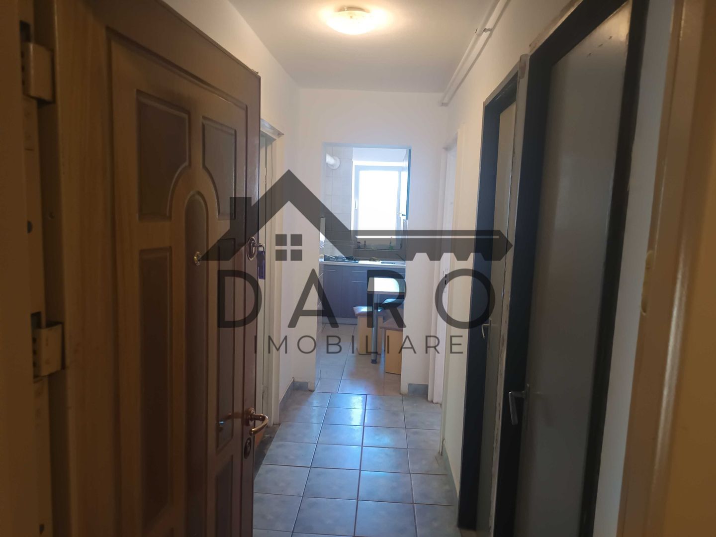 Apartament de închiriat