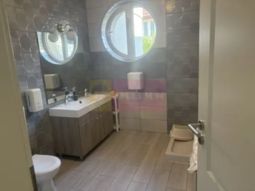 Vila D+P+1+M cu teren 446 mp Drumul Sarii.