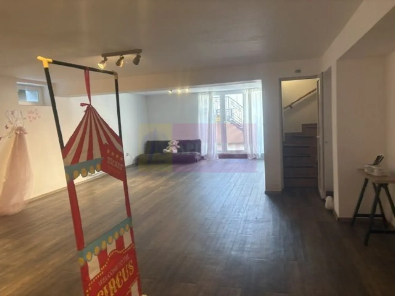 Vila D+P+1+M cu teren 446 mp Drumul Sarii.