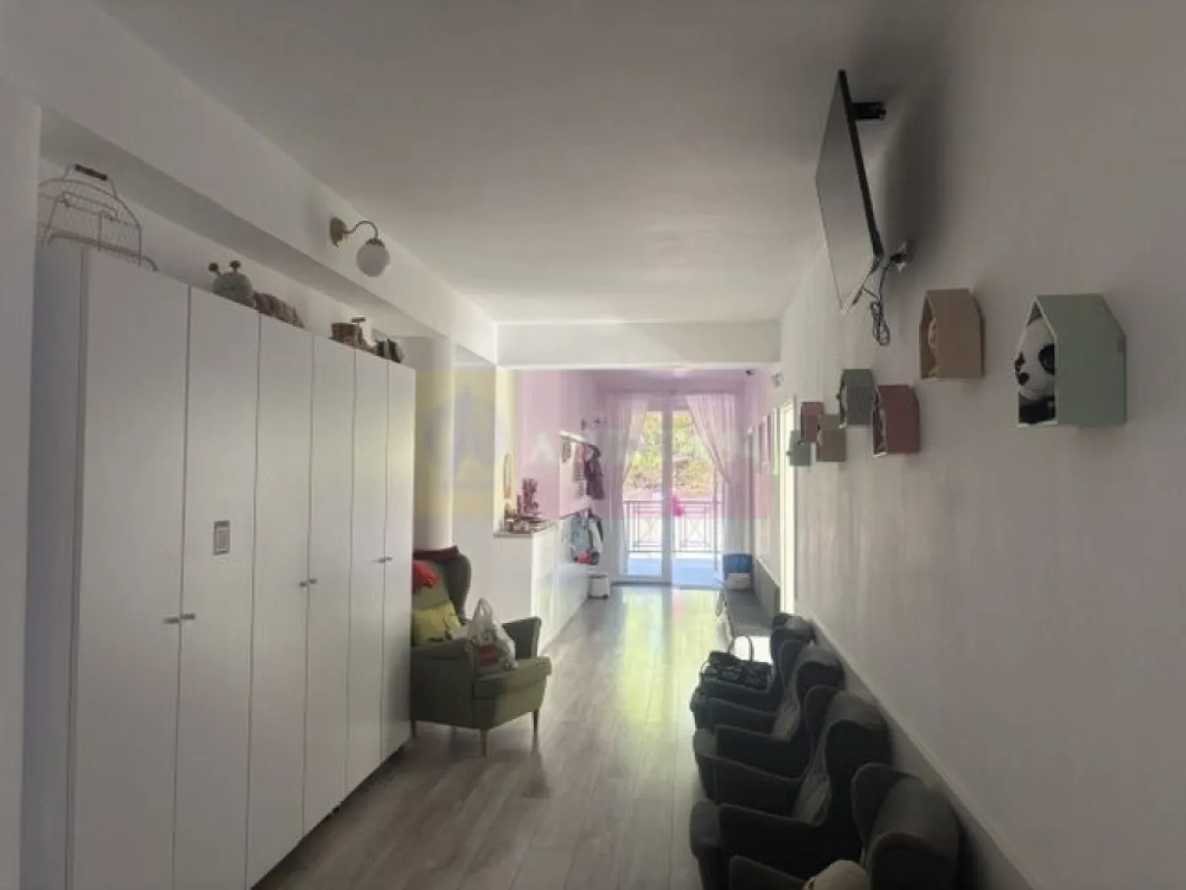 Vila D+P+1+M cu teren 446 mp Drumul Sarii.