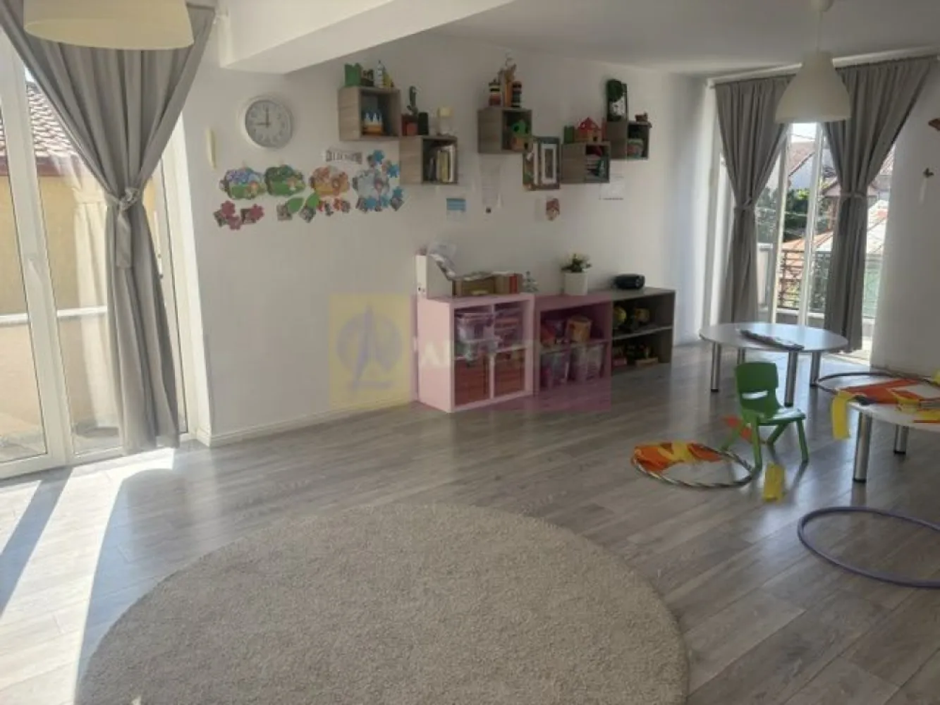 Vila D+P+1+M cu teren 446 mp Drumul Sarii.