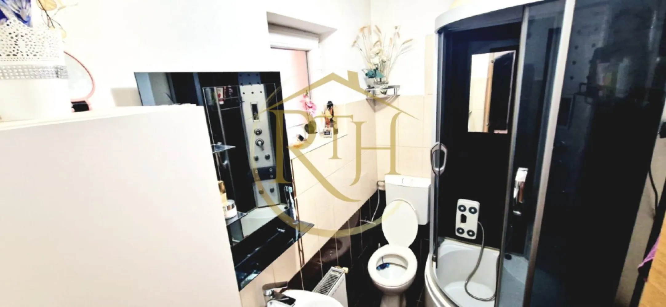 Vand casa Indivduala cu 4 camere in comuna Giroc/ pret 186000 euro