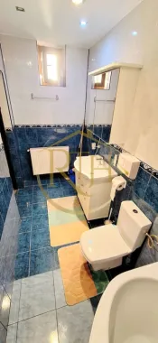 Oferim spre inchiriere apartament spatios, cu 3 camere, aproape de Nokia