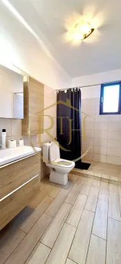 Inchiriez casa individuala cu 3 camere, Giroc, Aproape de Primarie