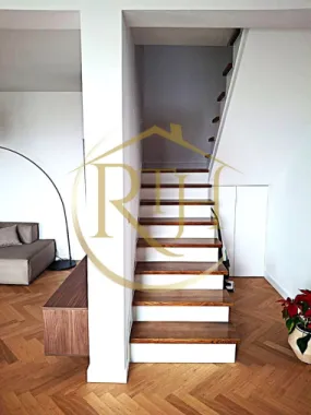 🏡 Duplex modern 5 camere în Giarmata Vii | 123 mp utili |290 mp teren.