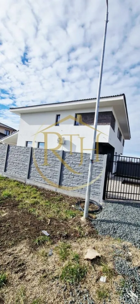 🏡 Duplex modern 5 camere în Giarmata Vii | 123 mp utili |290 mp teren.