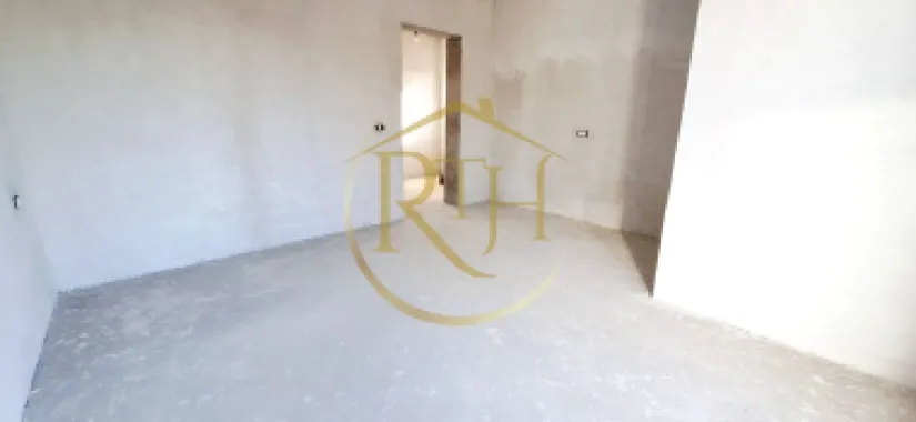 Oferim spre vanzare Case-Duplex cu 4 camere, situate in Giroc, zona buna