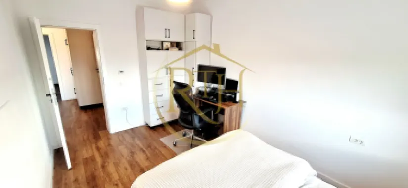 Oferim spre vanzare Casa tip Duplex, situata in Giroc in apropiere de DAF