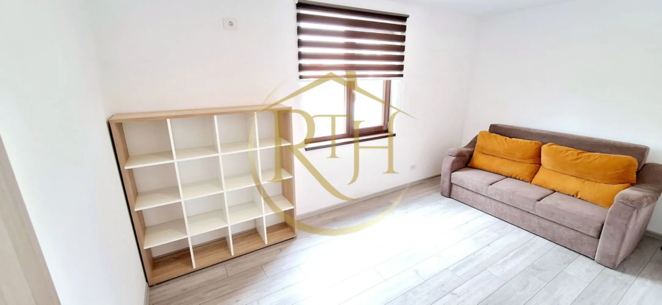 Apartament 3 camere,72 mp utili,4 locuri de parcare, Braytim,Cl Urseni