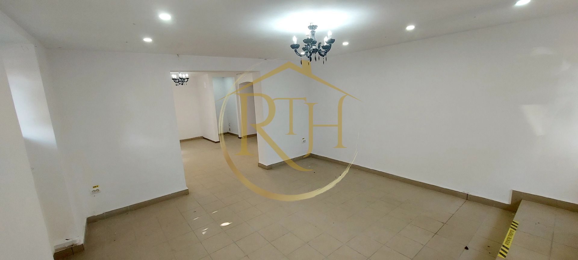 Închiriere spațiu comercial – Zona Centrală – 77 mp