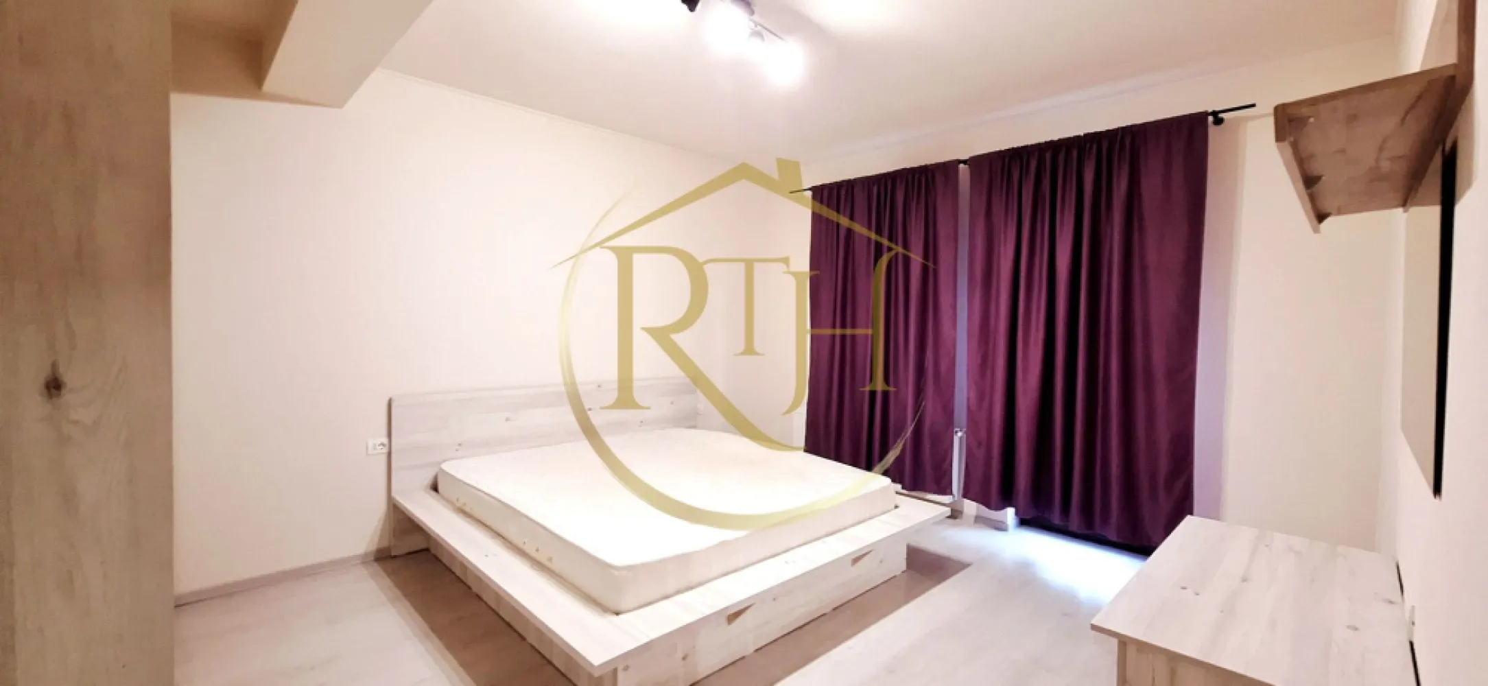 Oferim spre inchiriere casa cu 4 camere in Giroc aproape de Penny ,pet friendly.