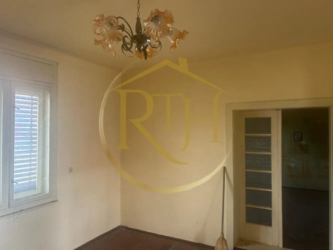 Casa plus teren de vânzare în Balinț,comision ,,0''