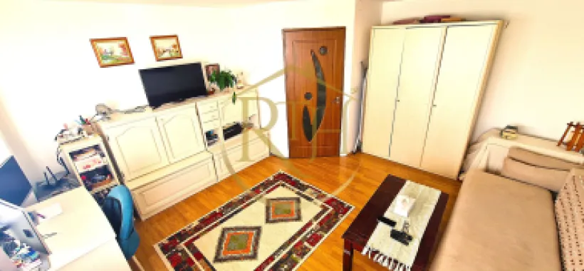 Vand apartament 2 camere,zona linistita cu mult spatiu verde ,0 Comision